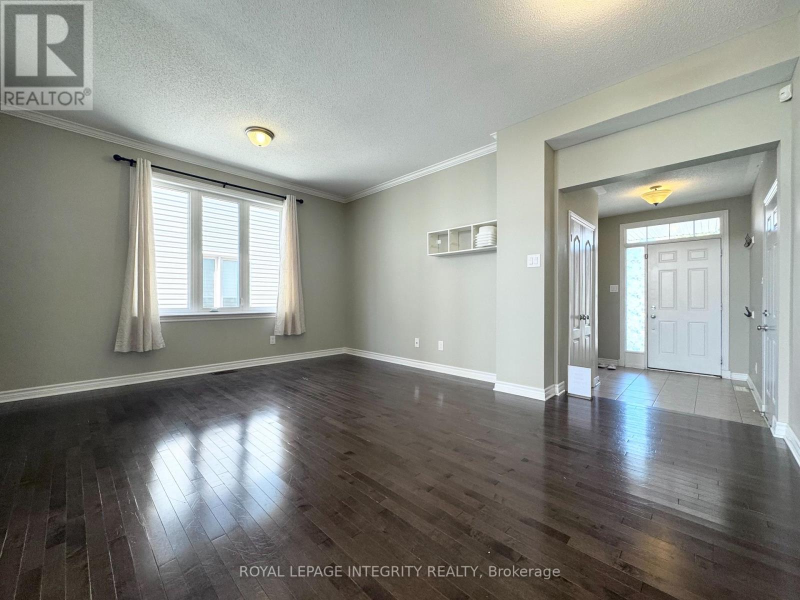 604 Miro Way, Ottawa, Ontario  K2T 0E6 - Photo 8 - X12420916
