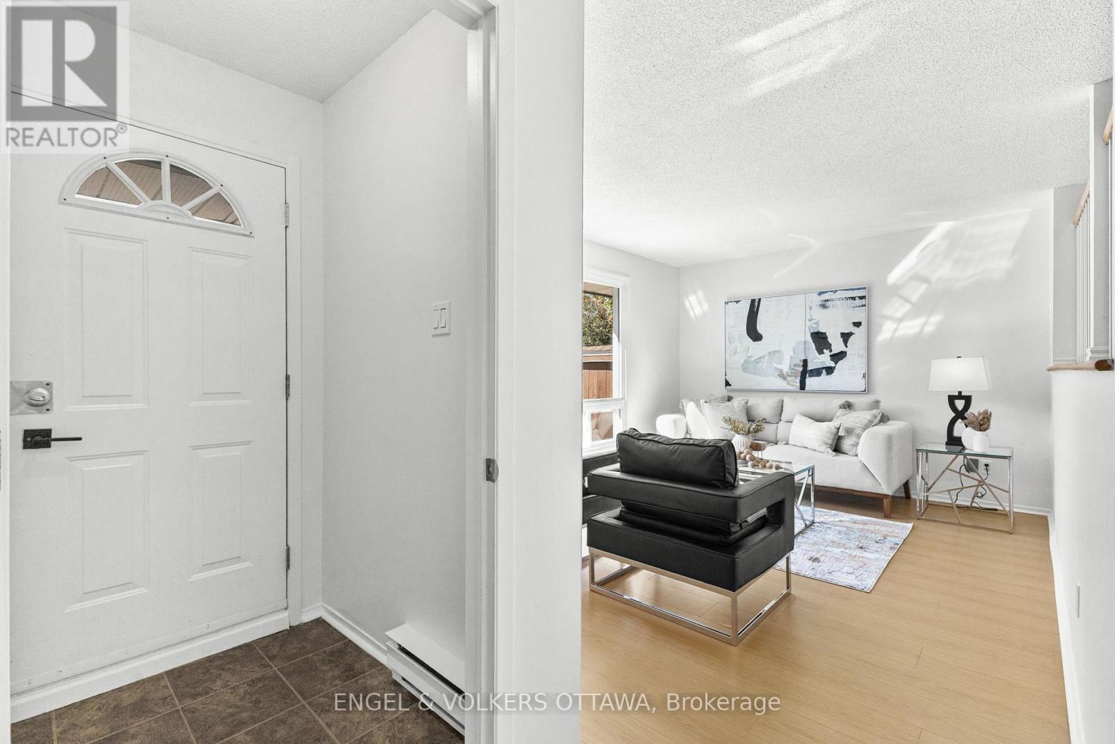 202 Royalton Private, Ottawa, Ontario  K1V 9S3 - Photo 4 - X12420938