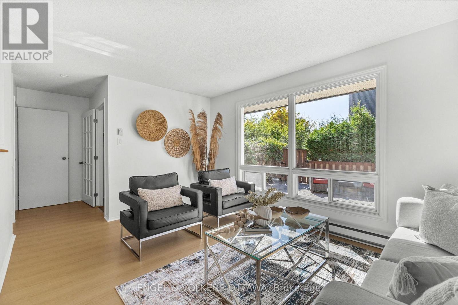 202 Royalton Private, Ottawa, Ontario  K1V 9S3 - Photo 6 - X12420938