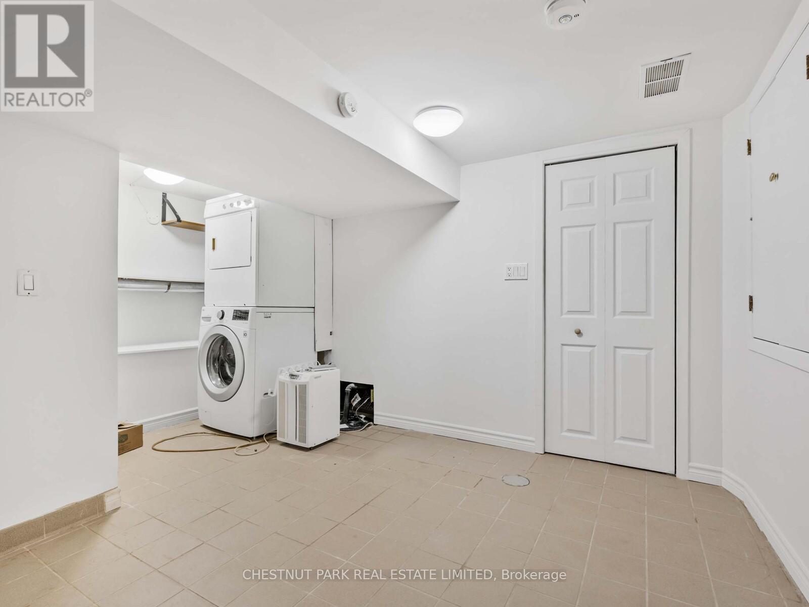 657 Davenport Road, Toronto, Ontario  M5R 1L3 - Photo 12 - C12420846