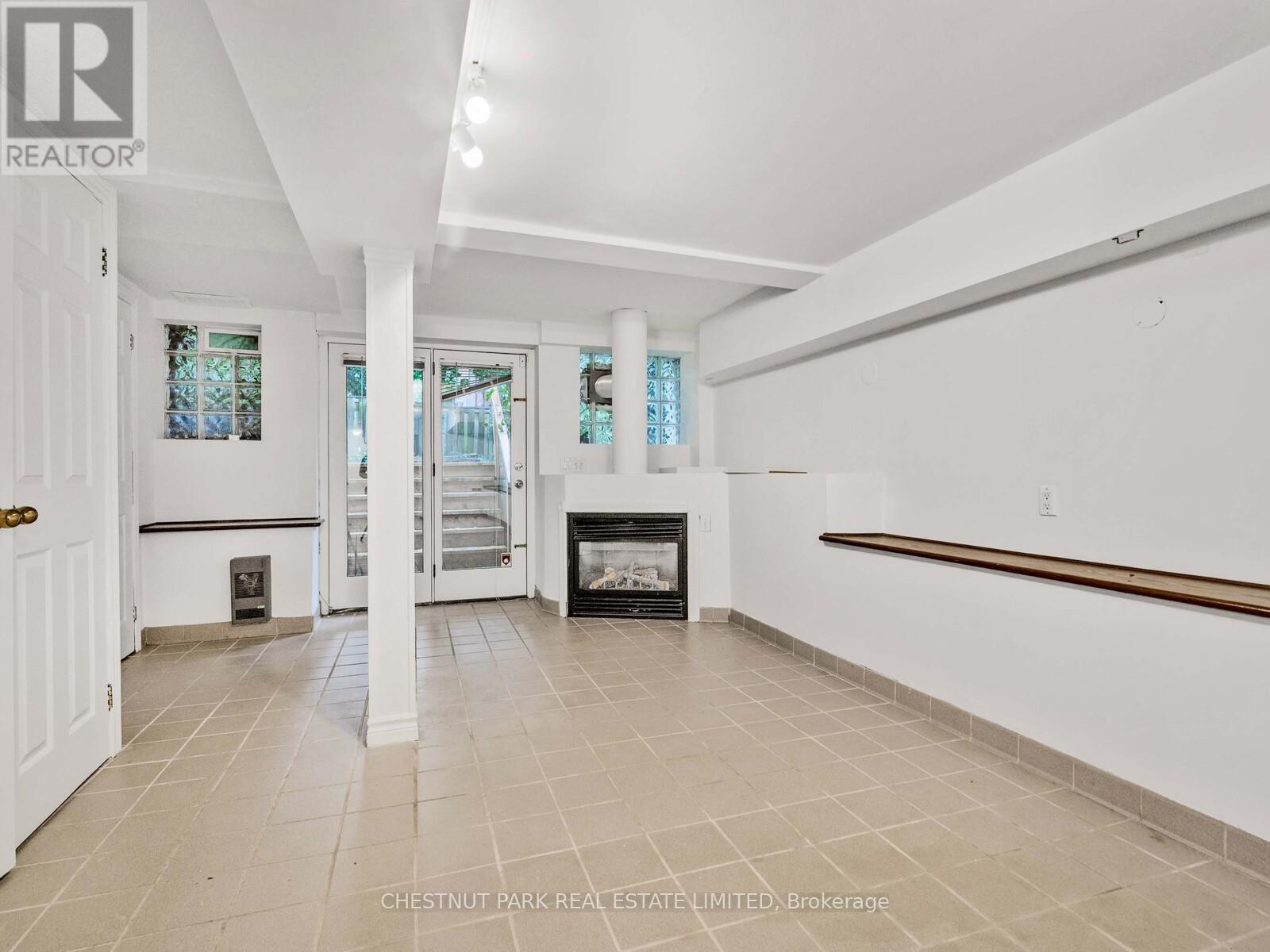 657 Davenport Road, Toronto, Ontario  M5R 1L3 - Photo 15 - C12420846