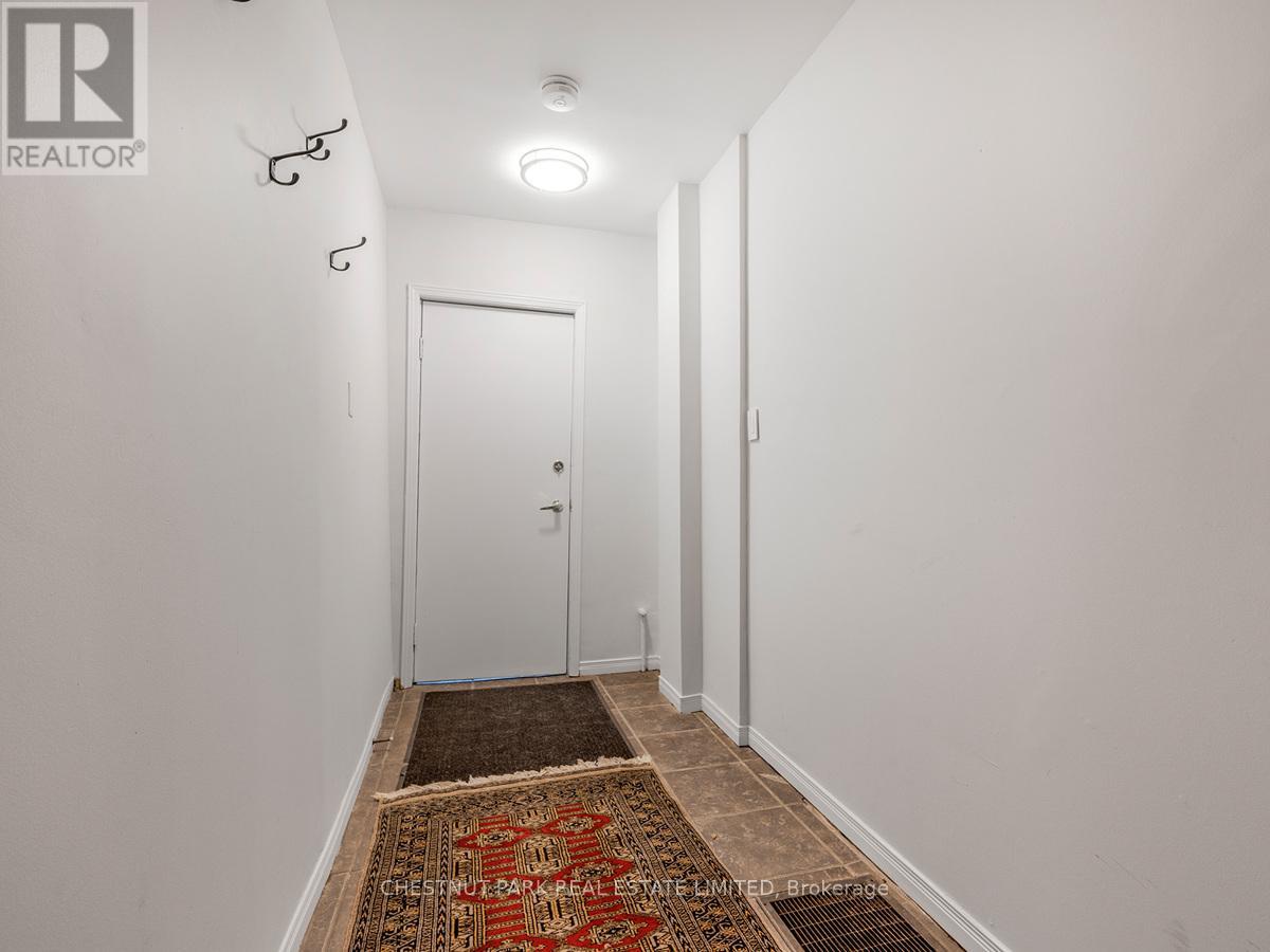 657 Davenport Road, Toronto, Ontario  M5R 1L3 - Photo 19 - C12420846