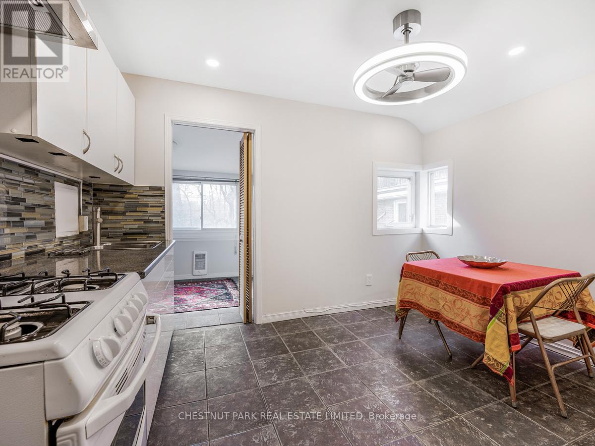 657 Davenport Road, Toronto, Ontario  M5R 1L3 - Photo 20 - C12420846