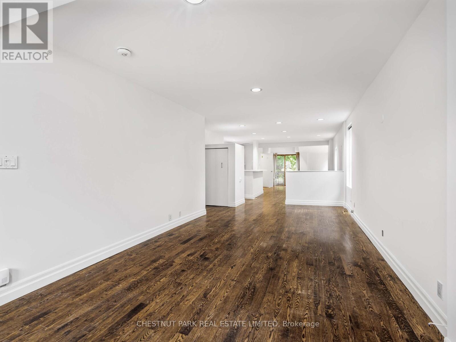 657 Davenport Road, Toronto, Ontario  M5R 1L3 - Photo 3 - C12420846