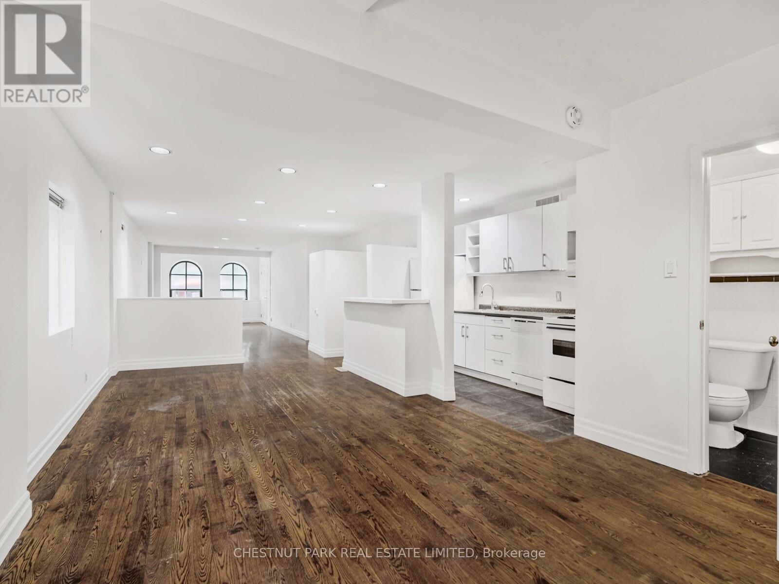 657 Davenport Road, Toronto, Ontario  M5R 1L3 - Photo 7 - C12420846