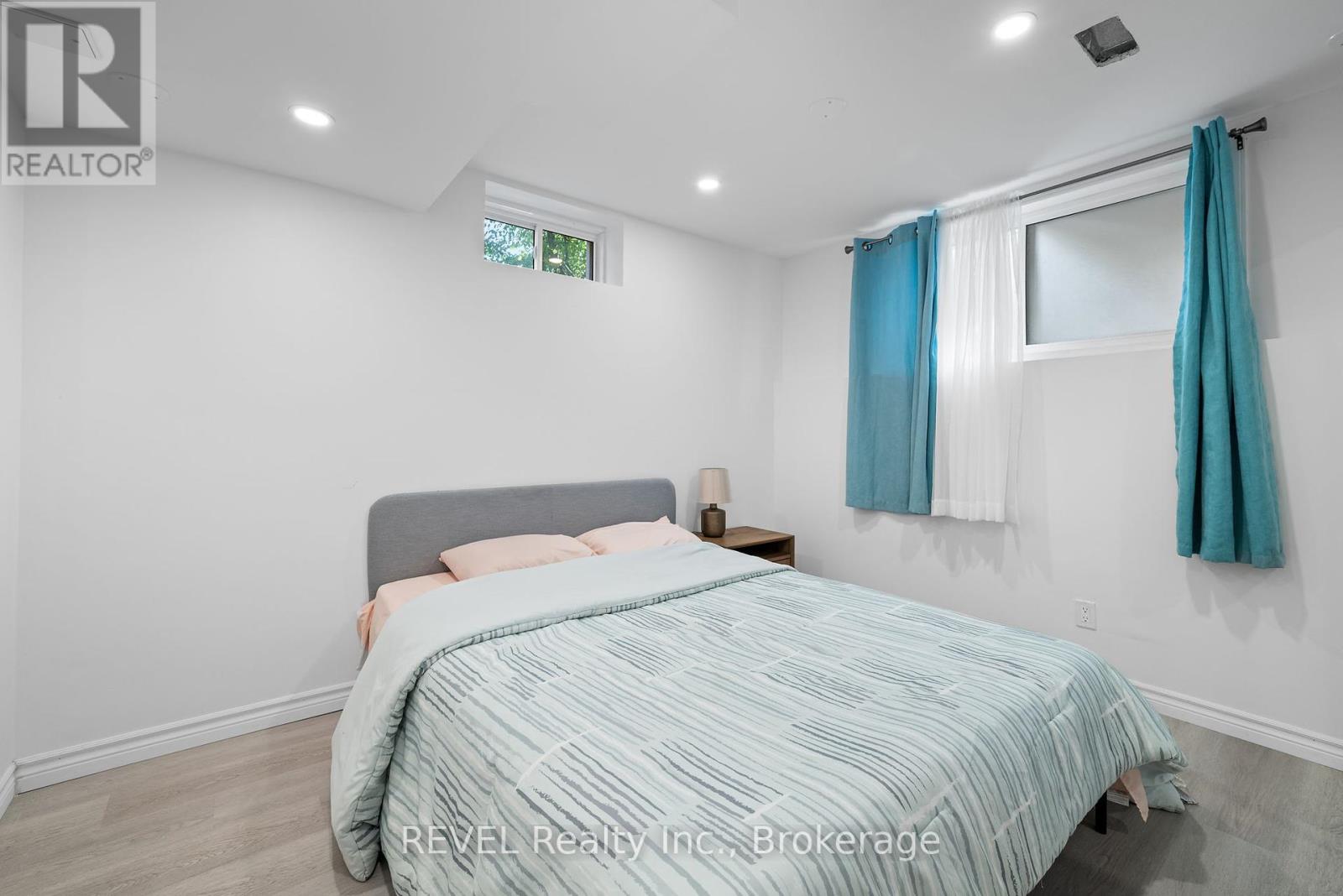 Lower - 14 Michaela Crescent, Pelham, Ontario  L0S 1E4 - Photo 11 - X12420945