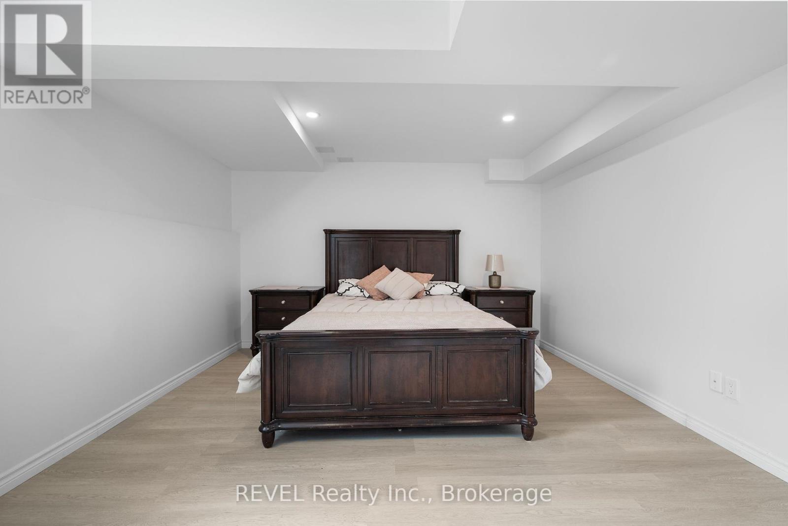 Lower - 14 Michaela Crescent, Pelham, Ontario  L0S 1E4 - Photo 15 - X12420945