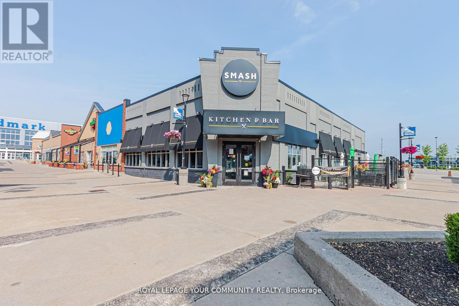 75 CONSUMERS DRIVE, Whitby, Ontario