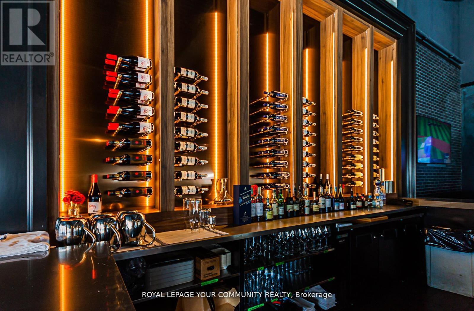 75 Consumers Drive, Whitby, Ontario  L1N 9S2 - Photo 20 - E12420775