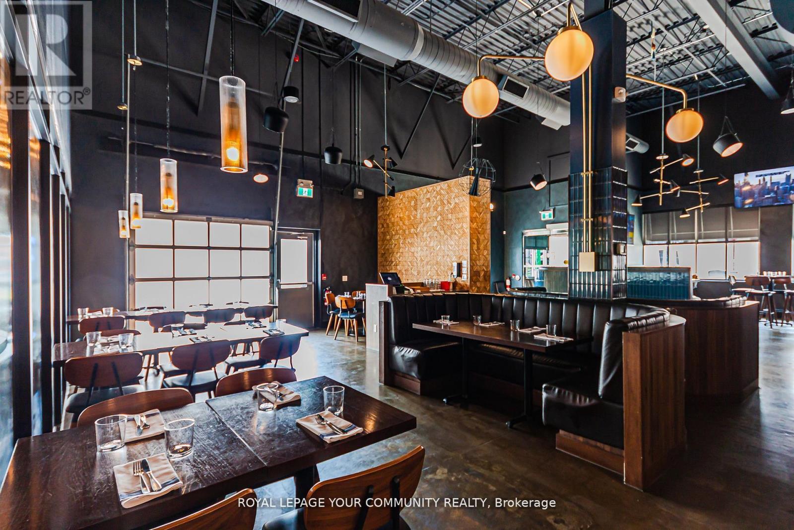 75 Consumers Drive, Whitby, Ontario  L1N 9S2 - Photo 23 - E12420775