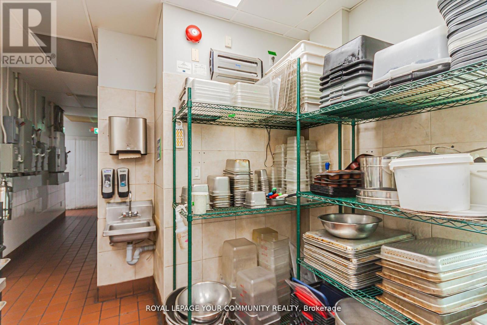 75 Consumers Drive, Whitby, Ontario  L1N 9S2 - Photo 37 - E12420775