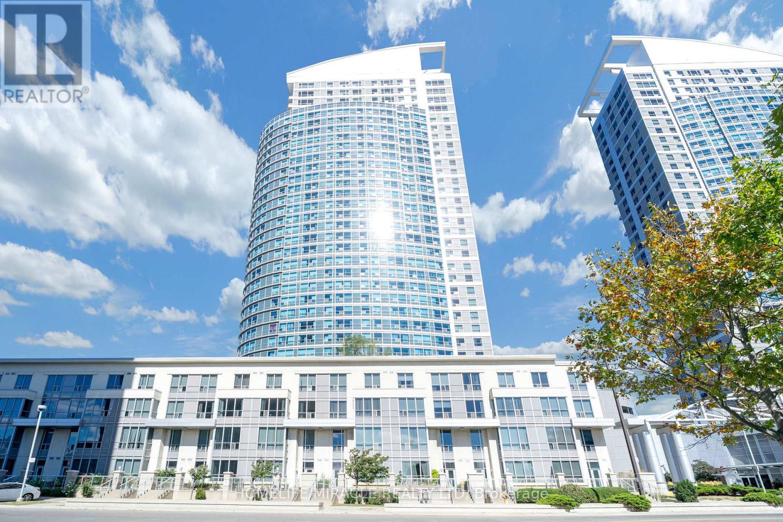3011 - 36 Lee Centre Drive, Toronto, Ontario  M1H 3K2 - Photo 3 - E12420806