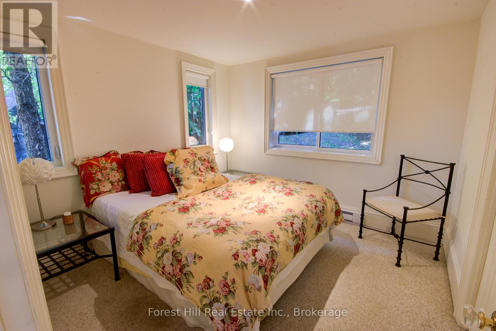 21 Lakeview Crescent, Seguin, Ontario  P2A 0B2 - Photo 38 - X12420919