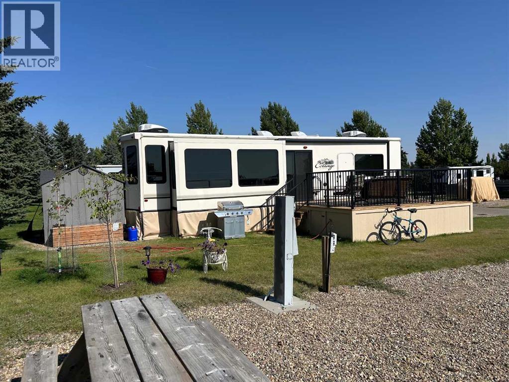 18 King Fisher Lane, Rural Vulcan County, Alberta  T0L 2B0 - Photo 3 - A2257958