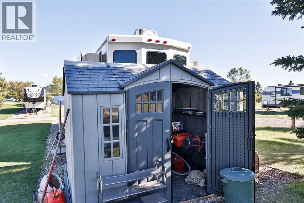 18 King Fisher Lane, Rural Vulcan County, Alberta  T0L 2B0 - Photo 7 - A2257958