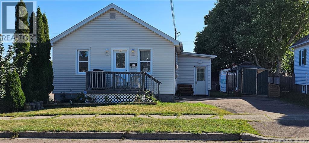 121 Salter Avenue, Moncton, New Brunswick  E1C 7R6 - Photo 1 - NB127212