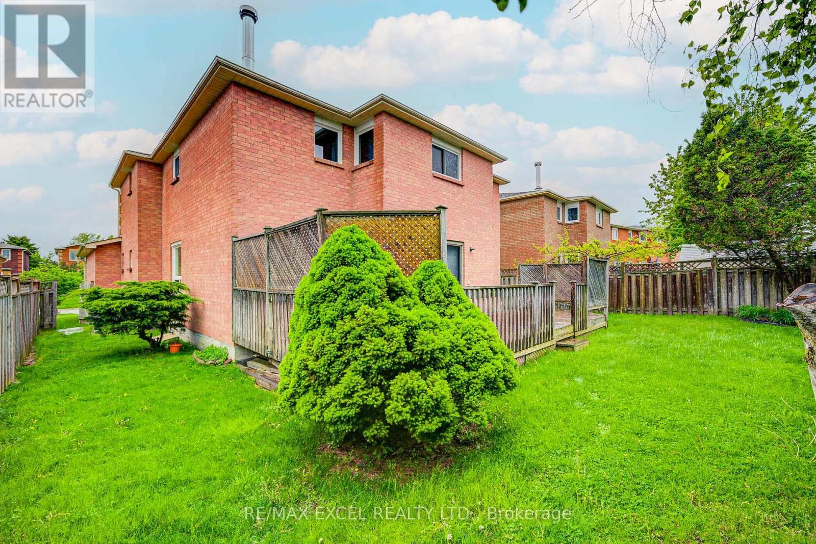 18 Tamara Drive, Richmond Hill, Ontario  L4S 1E7 - Photo 32 - N12420778