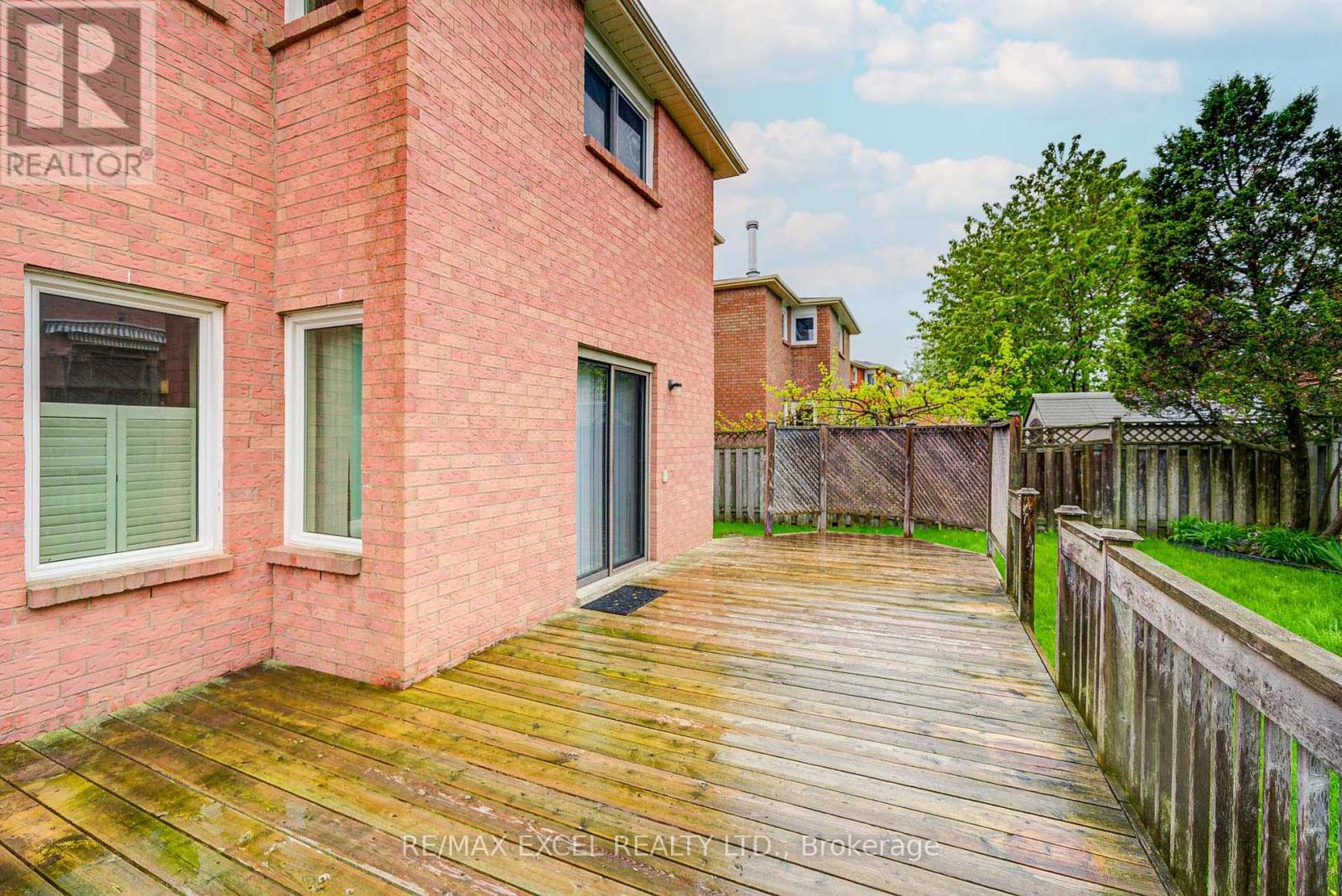 18 Tamara Drive, Richmond Hill, Ontario  L4S 1E7 - Photo 33 - N12420778