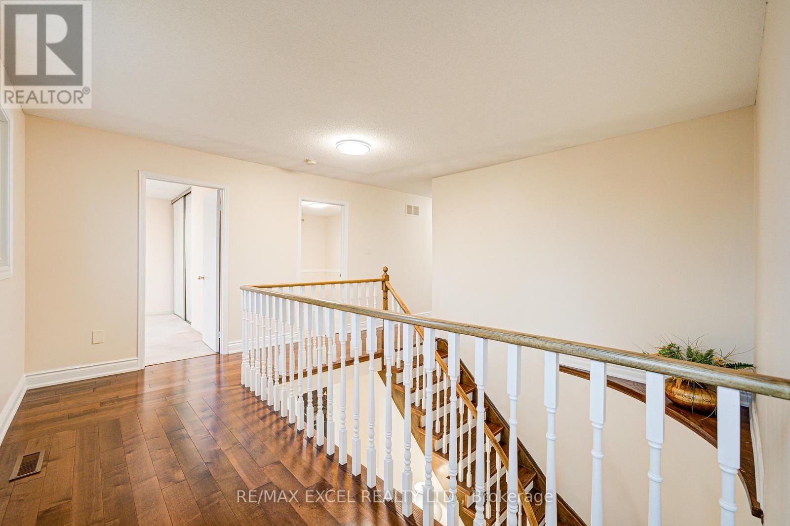 18 Tamara Drive, Richmond Hill, Ontario  L4S 1E7 - Photo 42 - N12420778