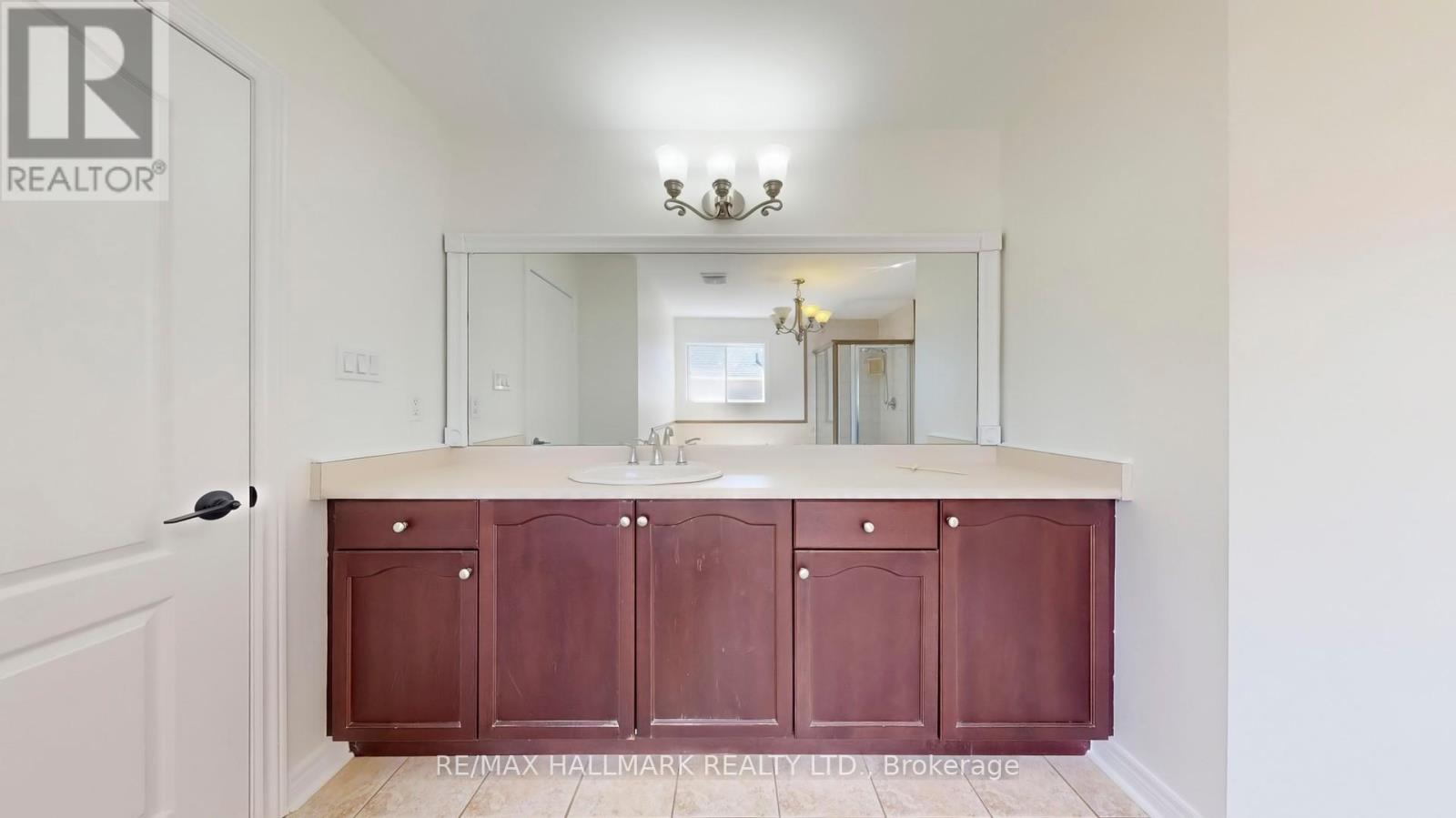 266 Napa Valley Avenue, Vaughan, Ontario  L4H 1L2 - Photo 12 - N12420906