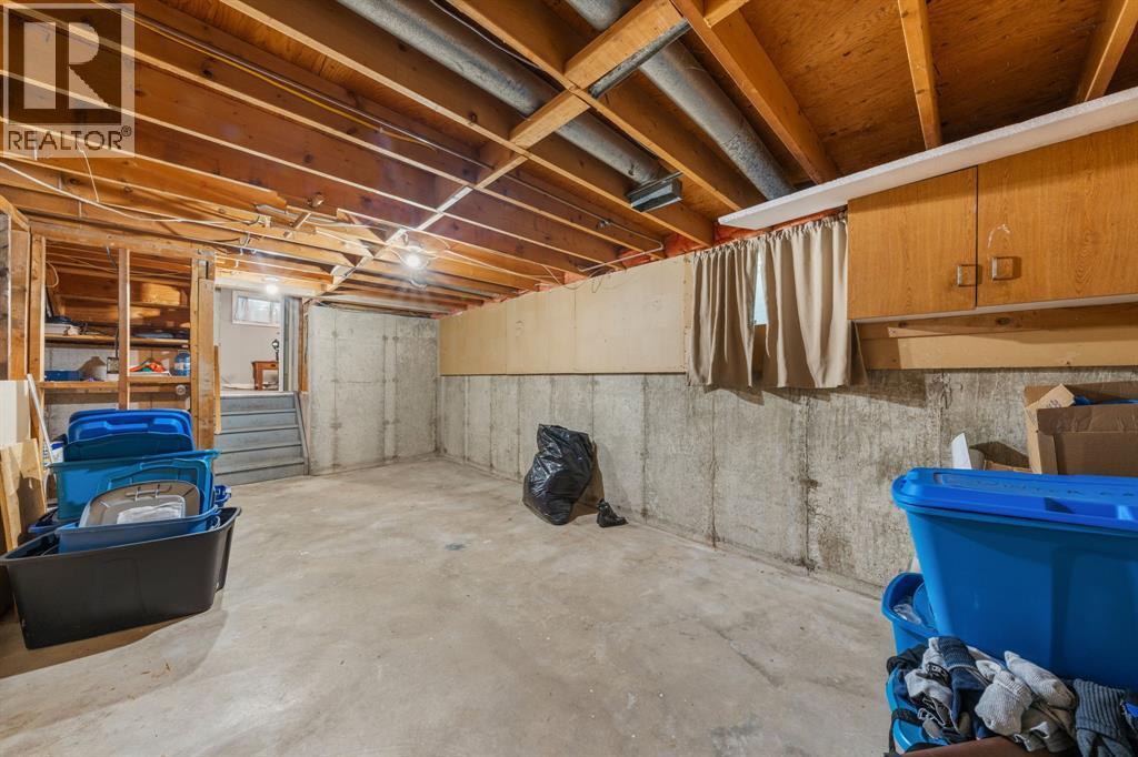 711 Frost Court, Sarnia, Ontario  N7S 4H2 - Photo 38 - 25023874