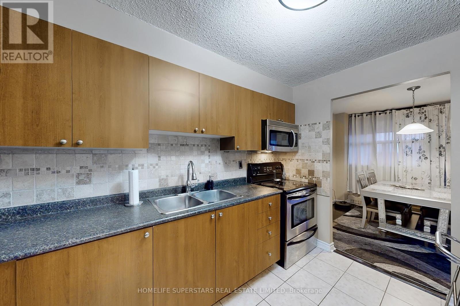 605 - 3501 Glen Erin Drive W, Mississauga, Ontario  L5L 2E9 - Photo 13 - W12296474