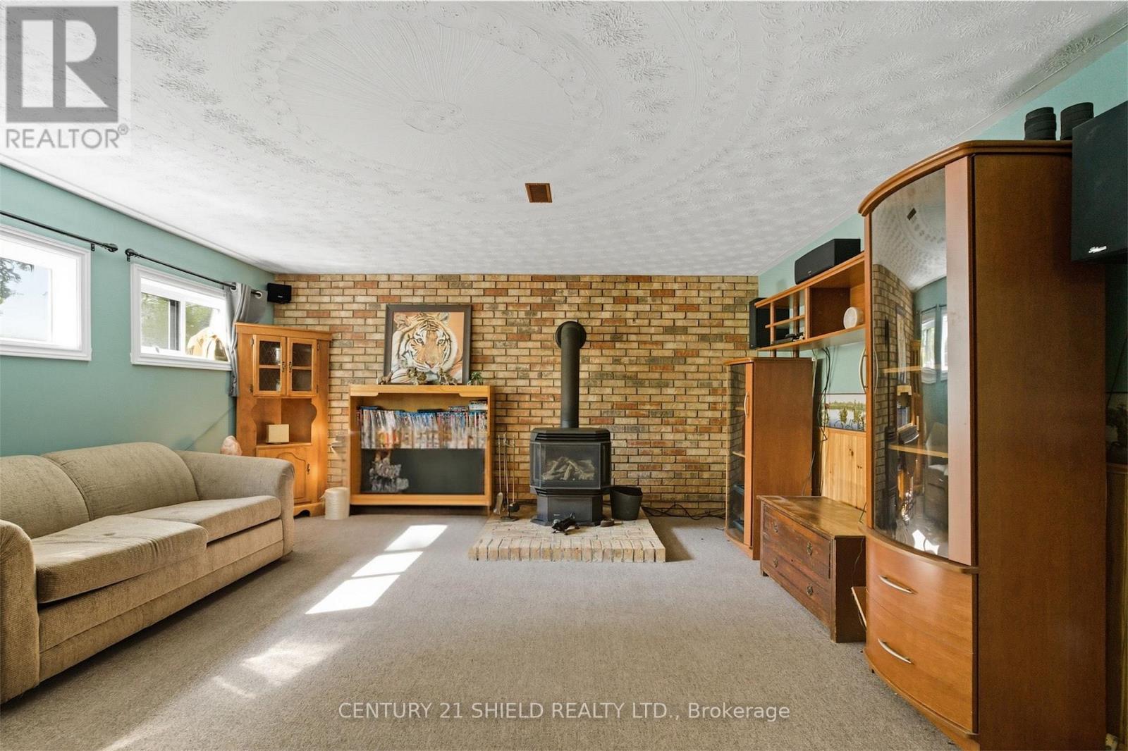 4555 Glen Roy Road, South Glengarry, Ontario  K0C 1L0 - Photo 39 - X12416573