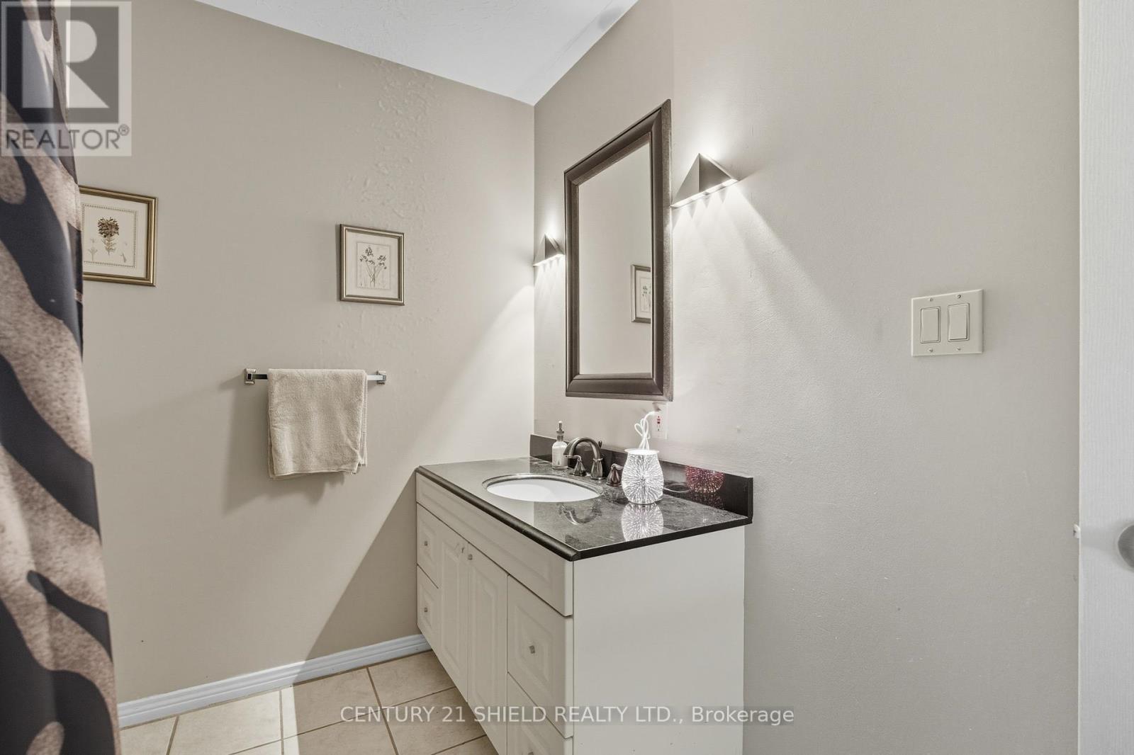 4555 Glen Roy Road, South Glengarry, Ontario  K0C 1L0 - Photo 46 - X12416573