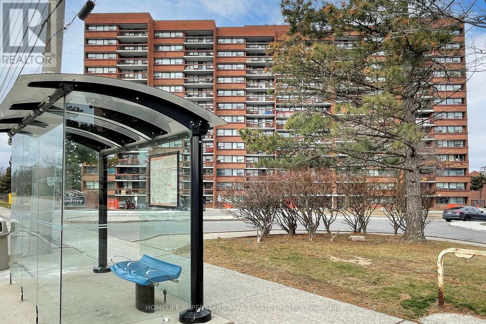 605 - 3501 Glen Erin Drive W, Mississauga, Ontario  L5L 2E9 - Photo 31 - W12296474