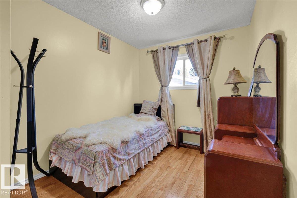 18708 57 Av Nw, Edmonton, Alberta  T6M 2A4 - Photo 19 - E4459029