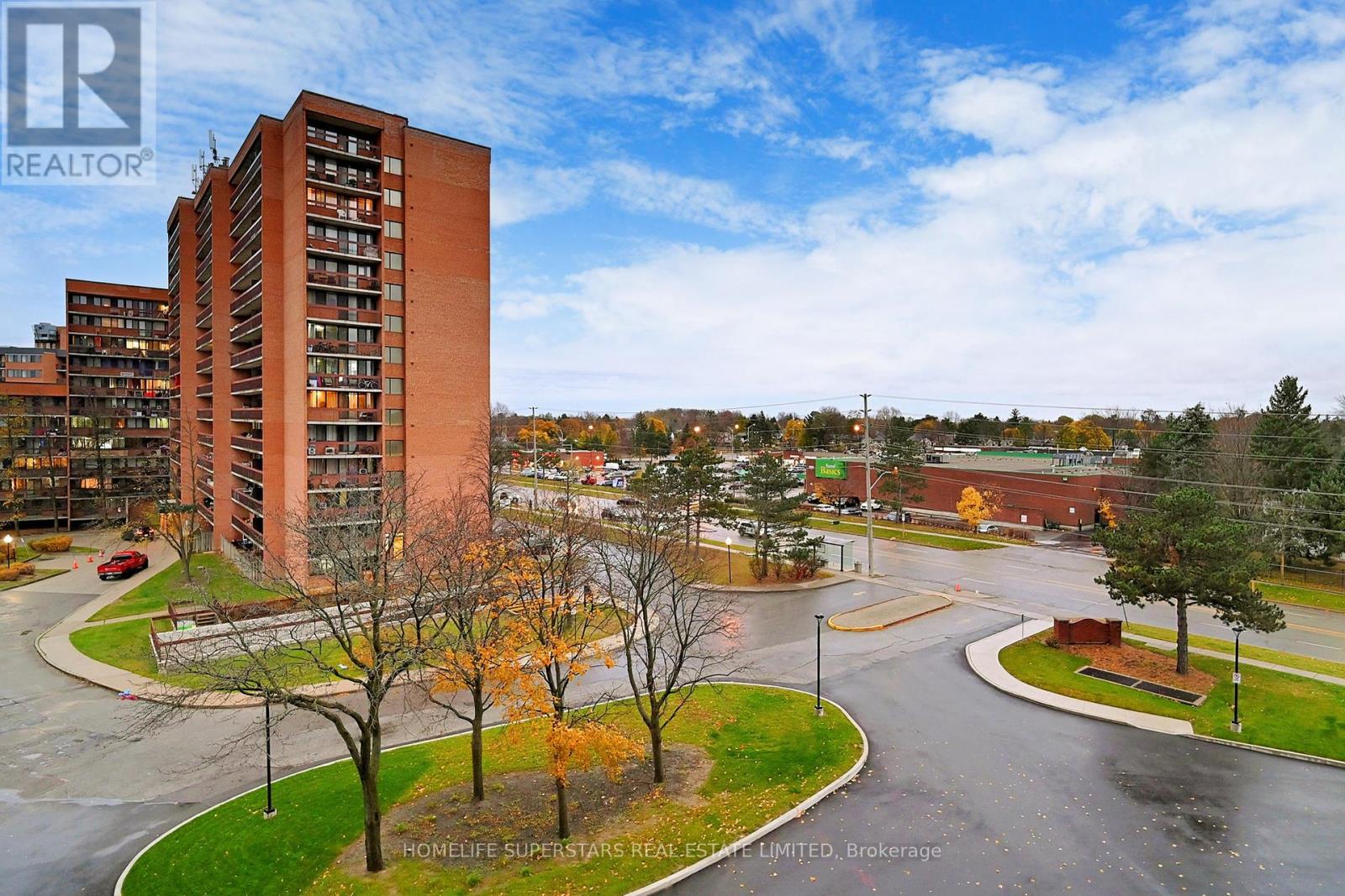 605 - 3501 Glen Erin Drive W, Mississauga, Ontario  L5L 2E9 - Photo 22 - W12296474