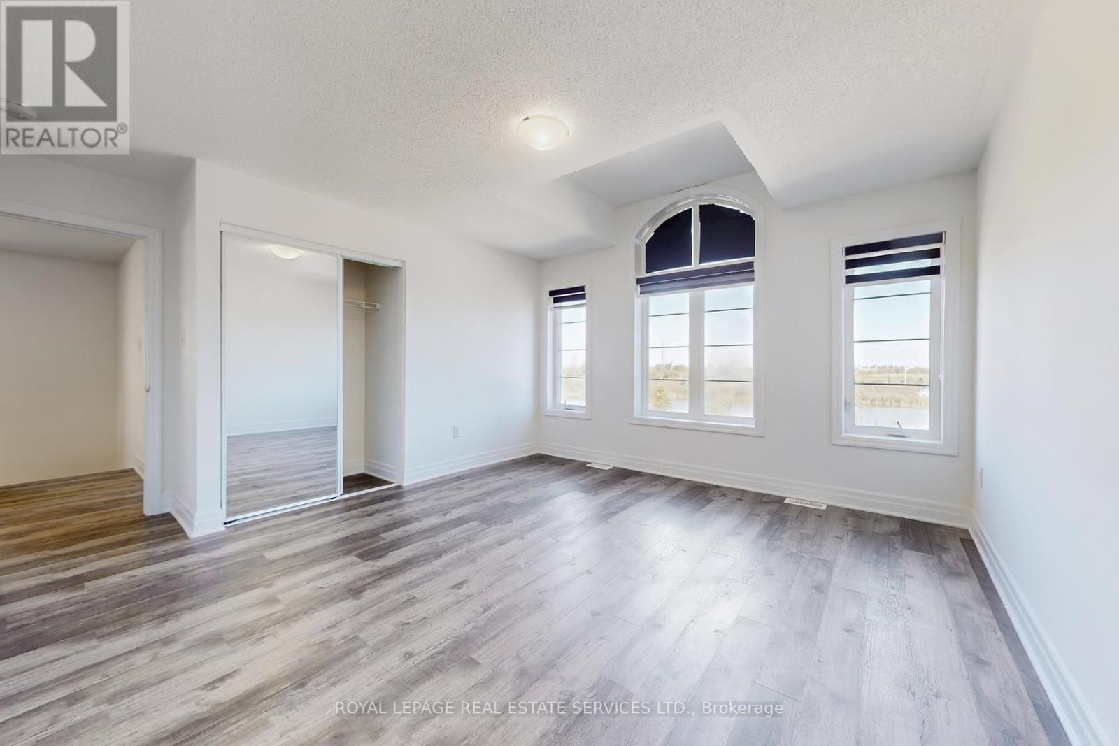 1388 Sycamore Garden, Milton (Cb Cobban), Ontario  L9E 1R3 - Photo 16 - W12420780
