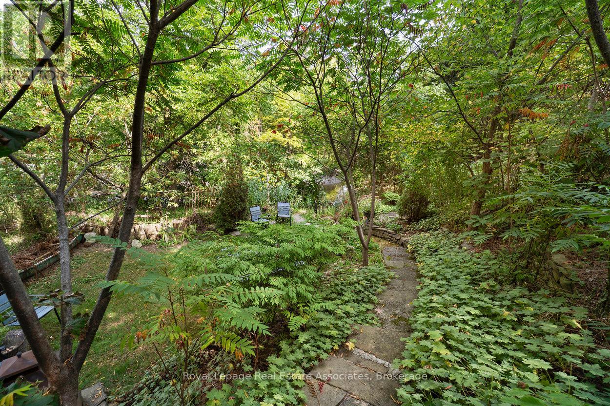 1285 Mineola Gardens, Mississauga, Ontario  L5G 3Y5 - Photo 48 - W12420783