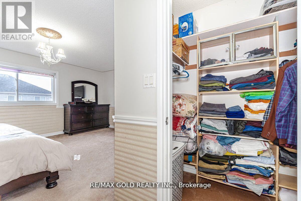 29 Ocean Ridge Drive, Brampton, Ontario  L6R 3K5 - Photo 22 - W12420814