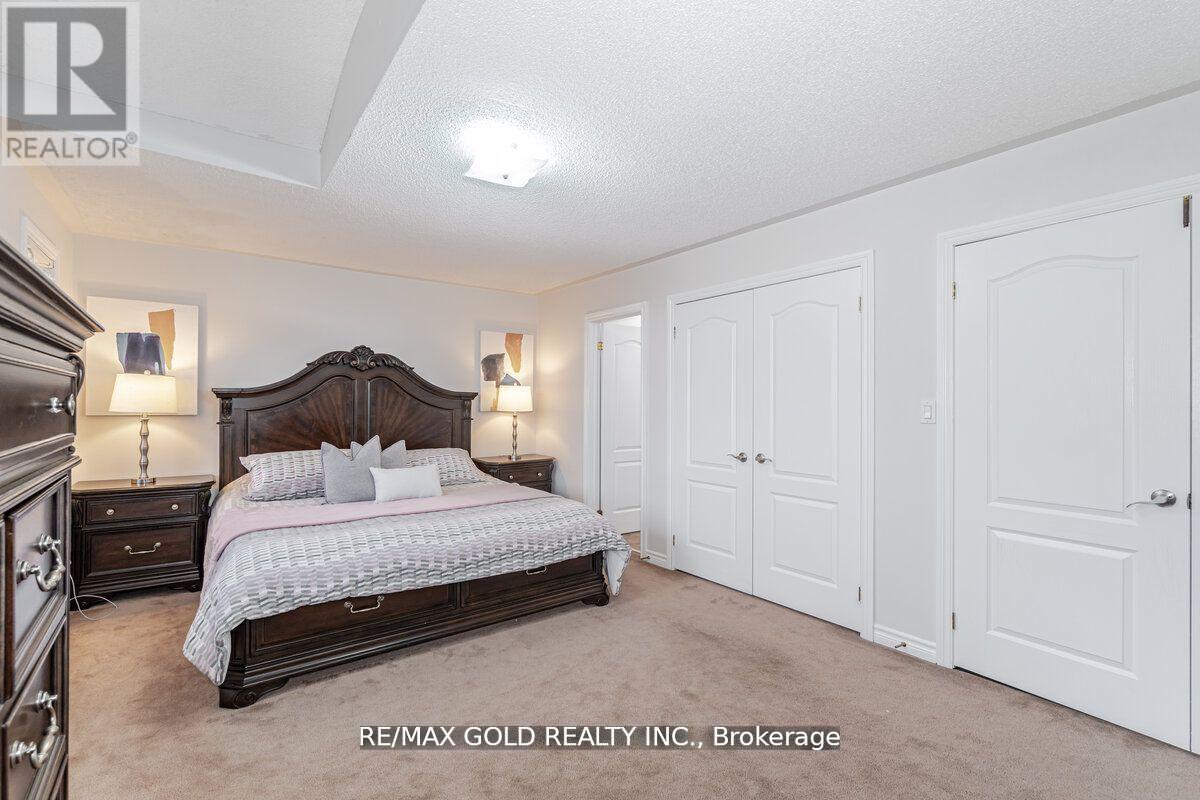 29 Ocean Ridge Drive, Brampton, Ontario  L6R 3K5 - Photo 24 - W12420814