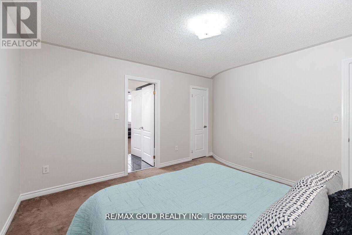 29 Ocean Ridge Drive, Brampton, Ontario  L6R 3K5 - Photo 30 - W12420814