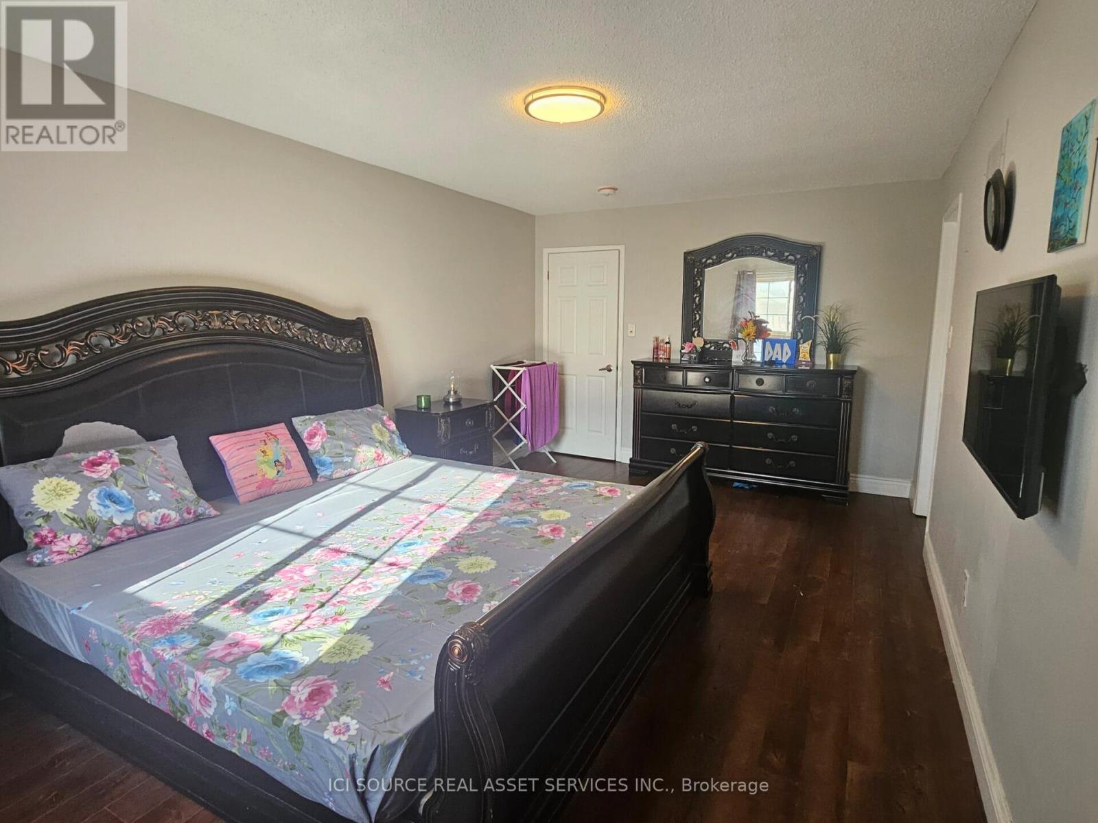 19 Piane Avenue, Brampton, Ontario  L6Y 4X8 - Photo 26 - W12420816