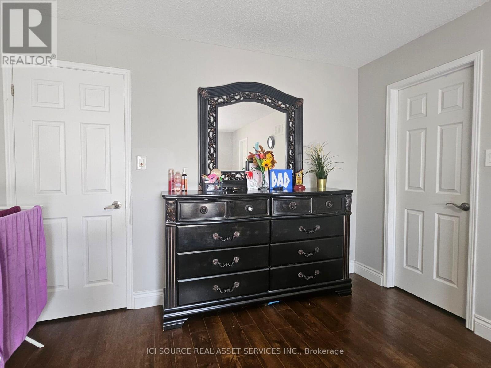 19 Piane Avenue, Brampton, Ontario  L6Y 4X8 - Photo 27 - W12420816