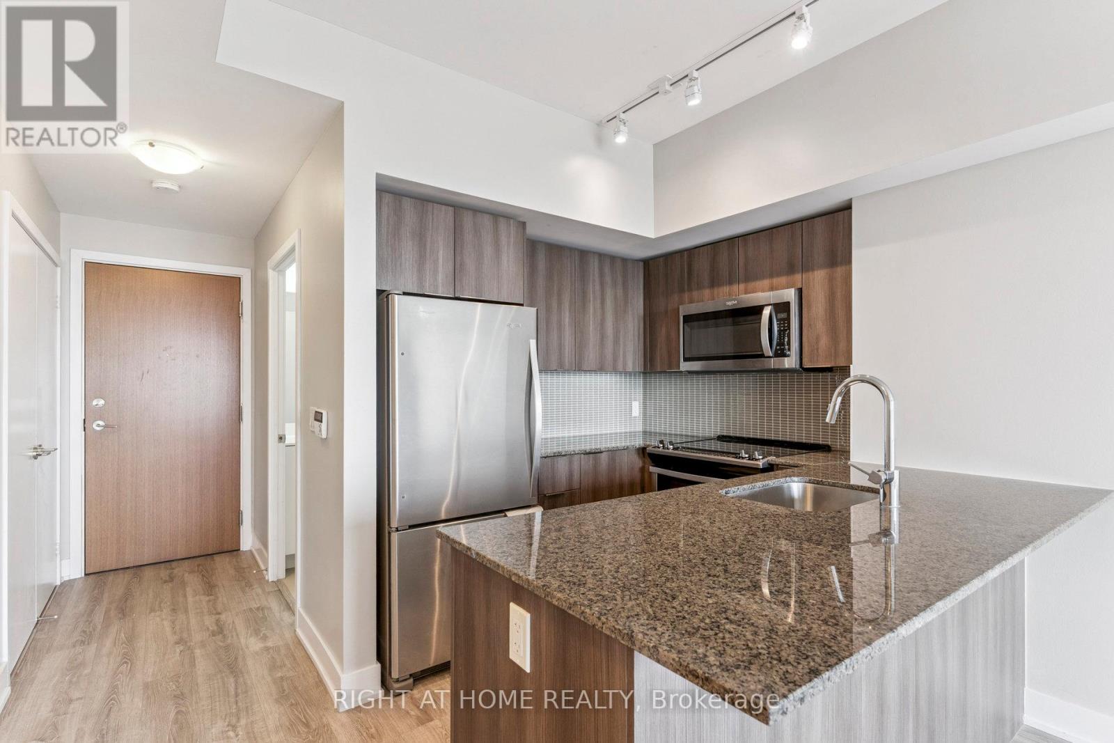 1409 - 20 Shore Breeze Drive, Toronto, Ontario  M8V 0C7 - Photo 13 - W12420839