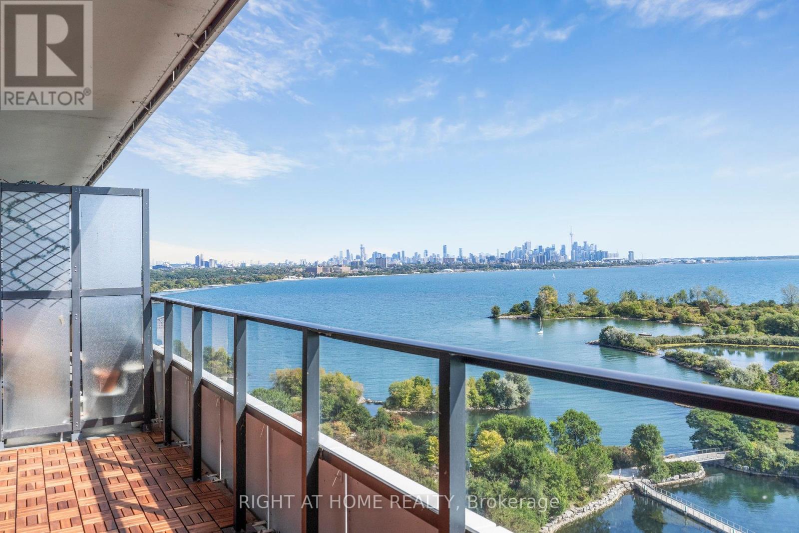 1409 - 20 Shore Breeze Drive, Toronto, Ontario  M8V 0C7 - Photo 2 - W12420839