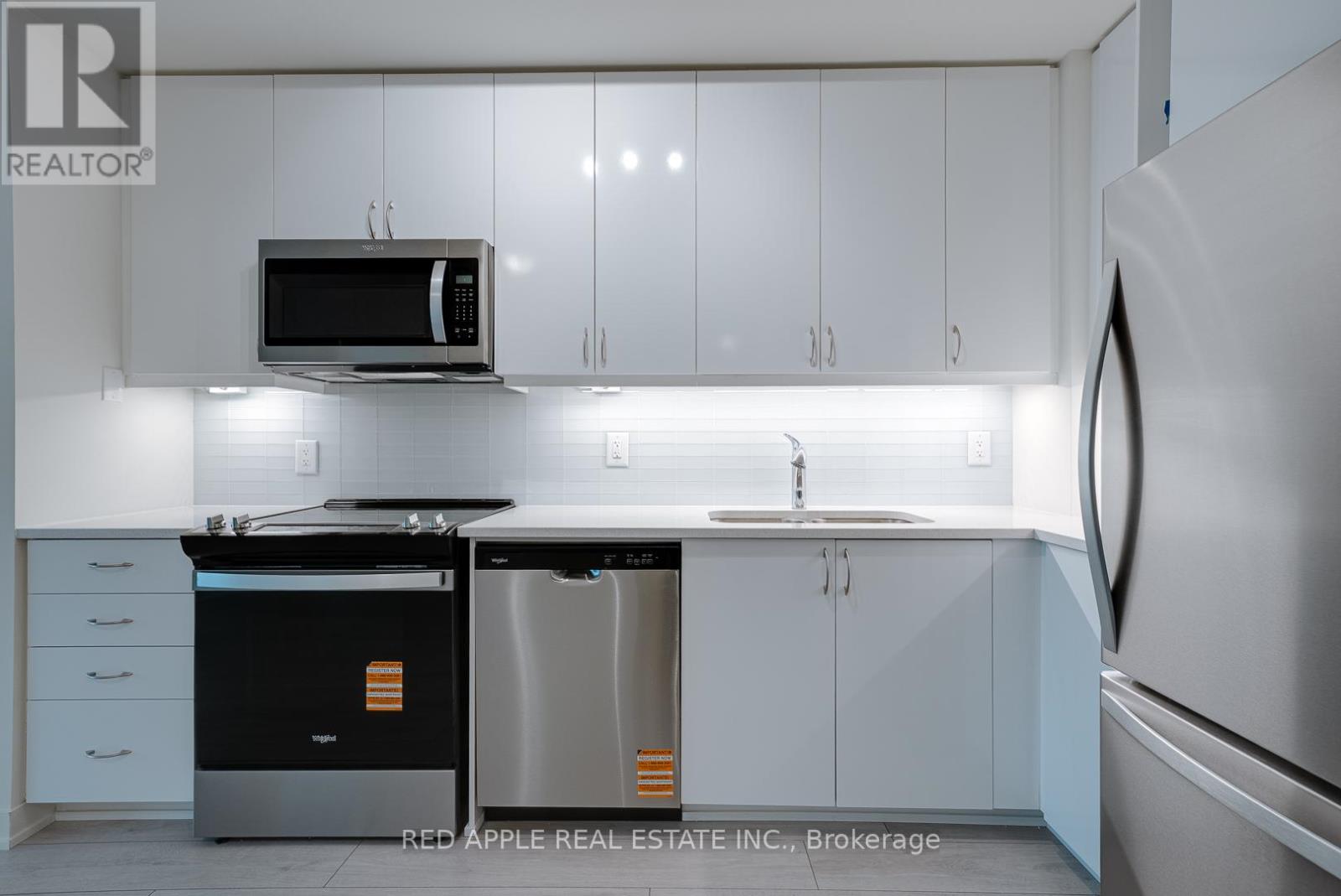 2903 - 38 Annie Craig Drive S, Toronto, Ontario  M8V 0G9 - Photo 4 - W12420868