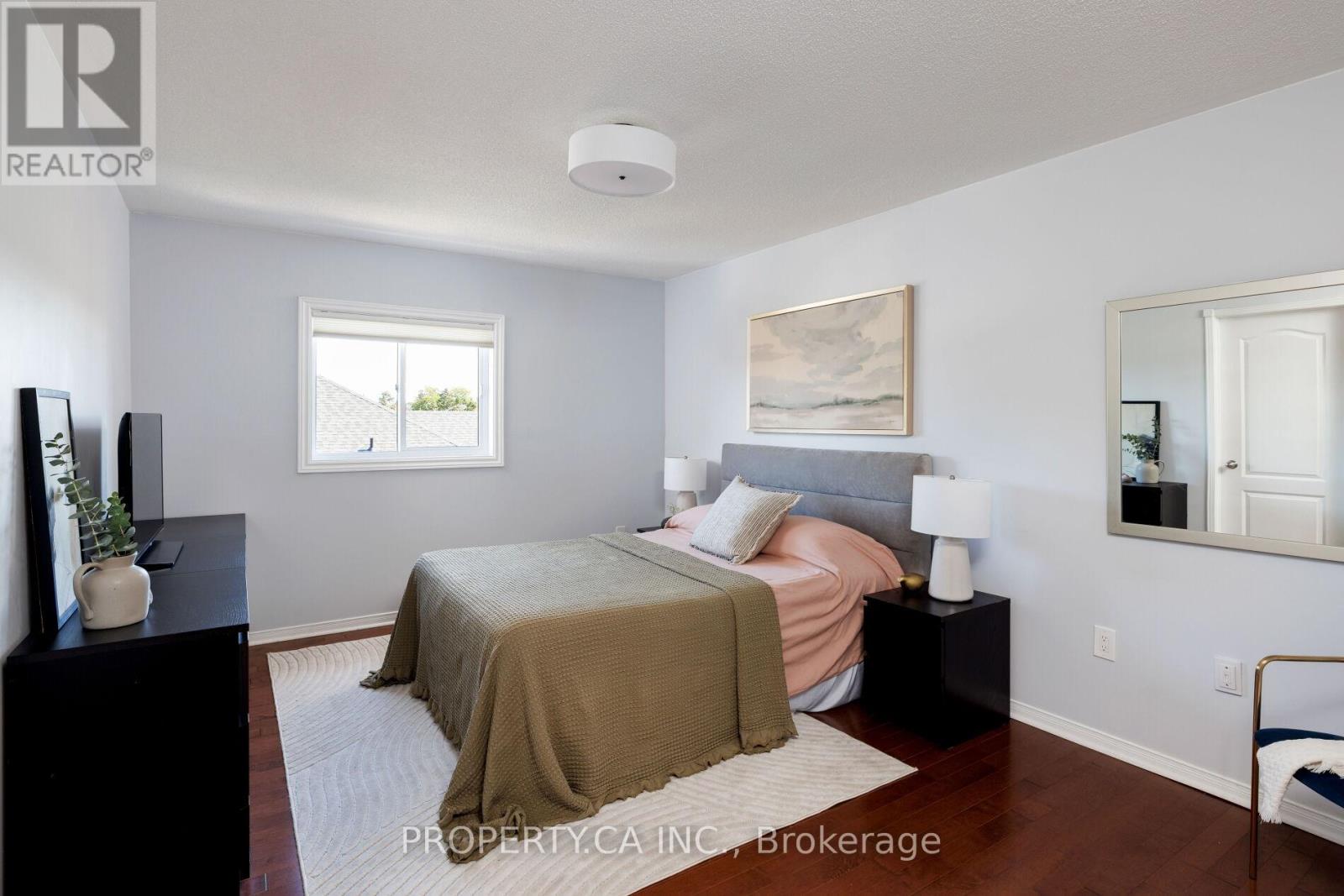 42 West Oak Crescent, Toronto, Ontario  M9N 3Z4 - Photo 23 - W12420878