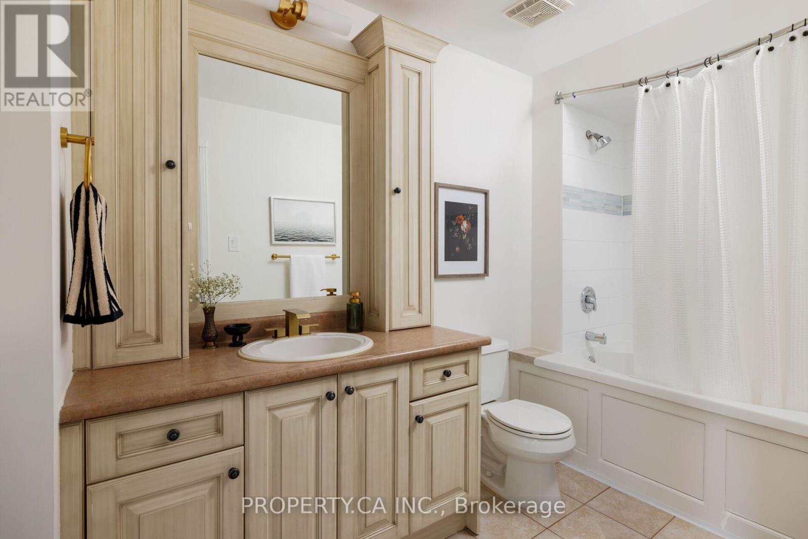 42 West Oak Crescent, Toronto, Ontario  M9N 3Z4 - Photo 28 - W12420878