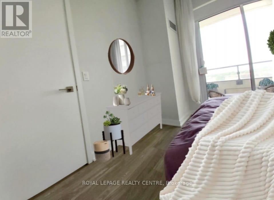 627 - 4055 Parkside Village Drive, Mississauga, Ontario  L5B 0K8 - Photo 13 - W12420884