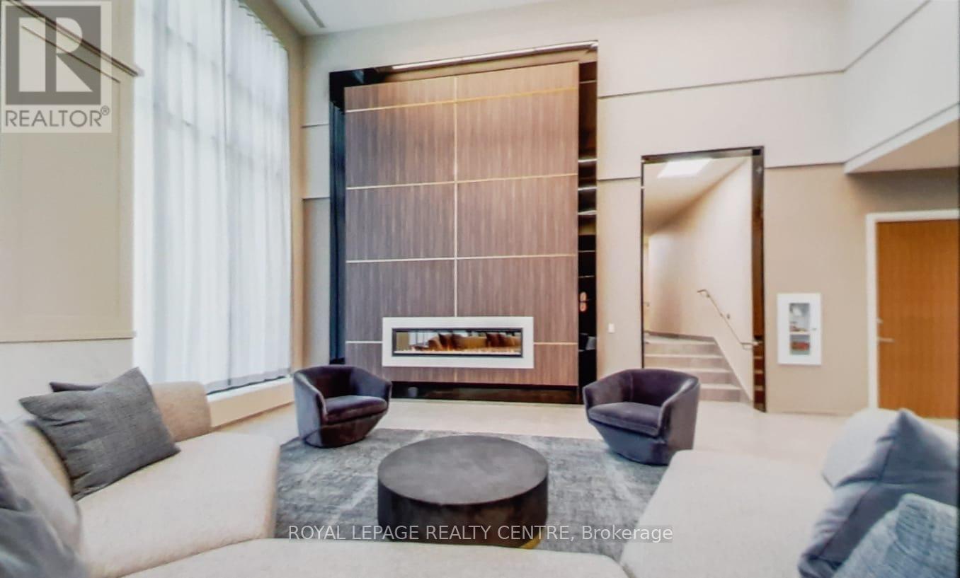 627 - 4055 Parkside Village Drive, Mississauga, Ontario  L5B 0K8 - Photo 4 - W12420884