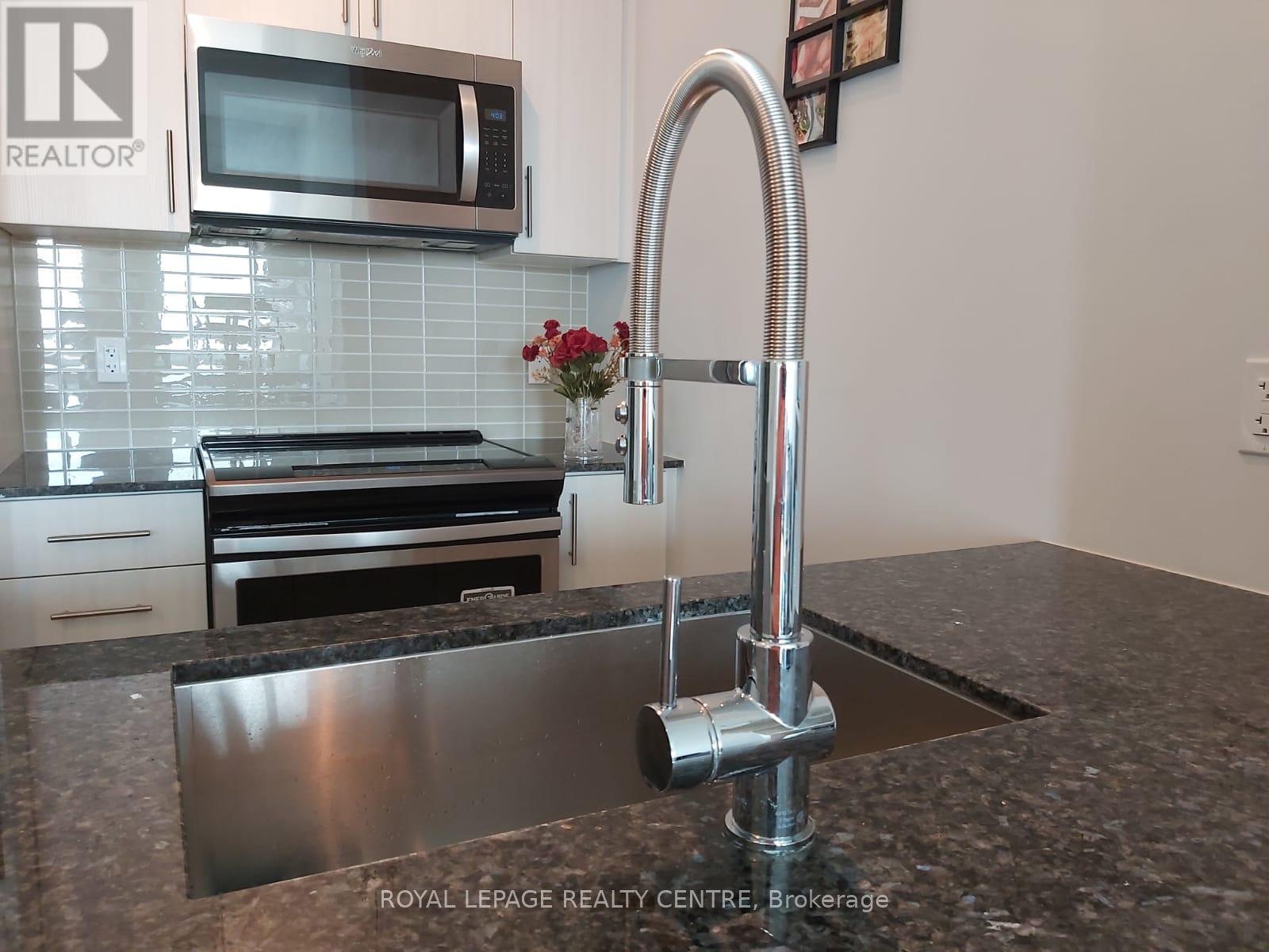 627 - 4055 Parkside Village Drive, Mississauga, Ontario  L5B 0K8 - Photo 7 - W12420884