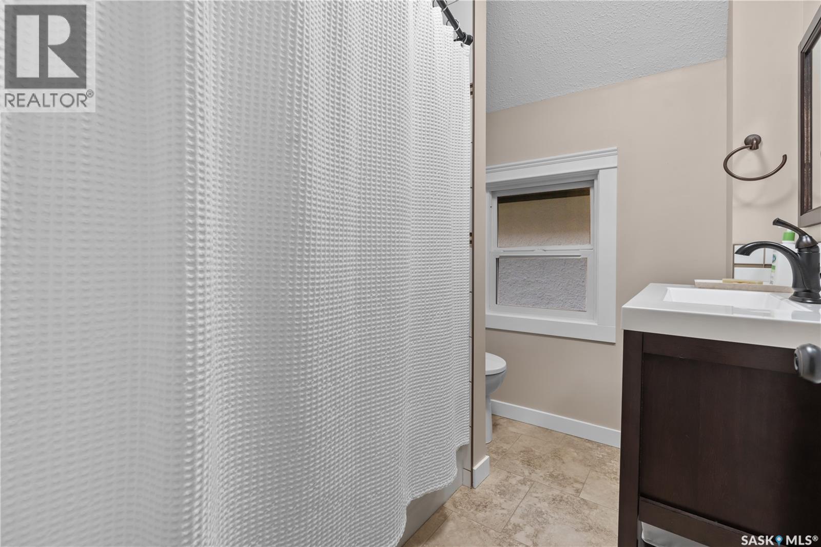 2852 Rae Street, Regina, Saskatchewan  S4S 1R3 - Photo 33 - SK013777