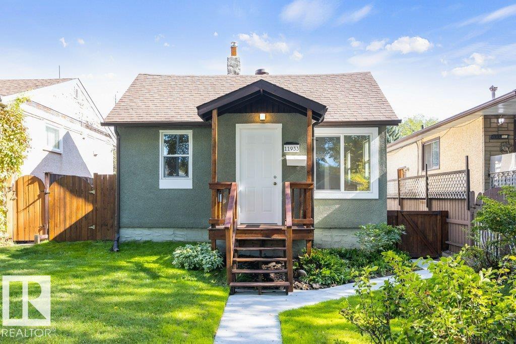 11933 56 ST NW, Edmonton, Alberta