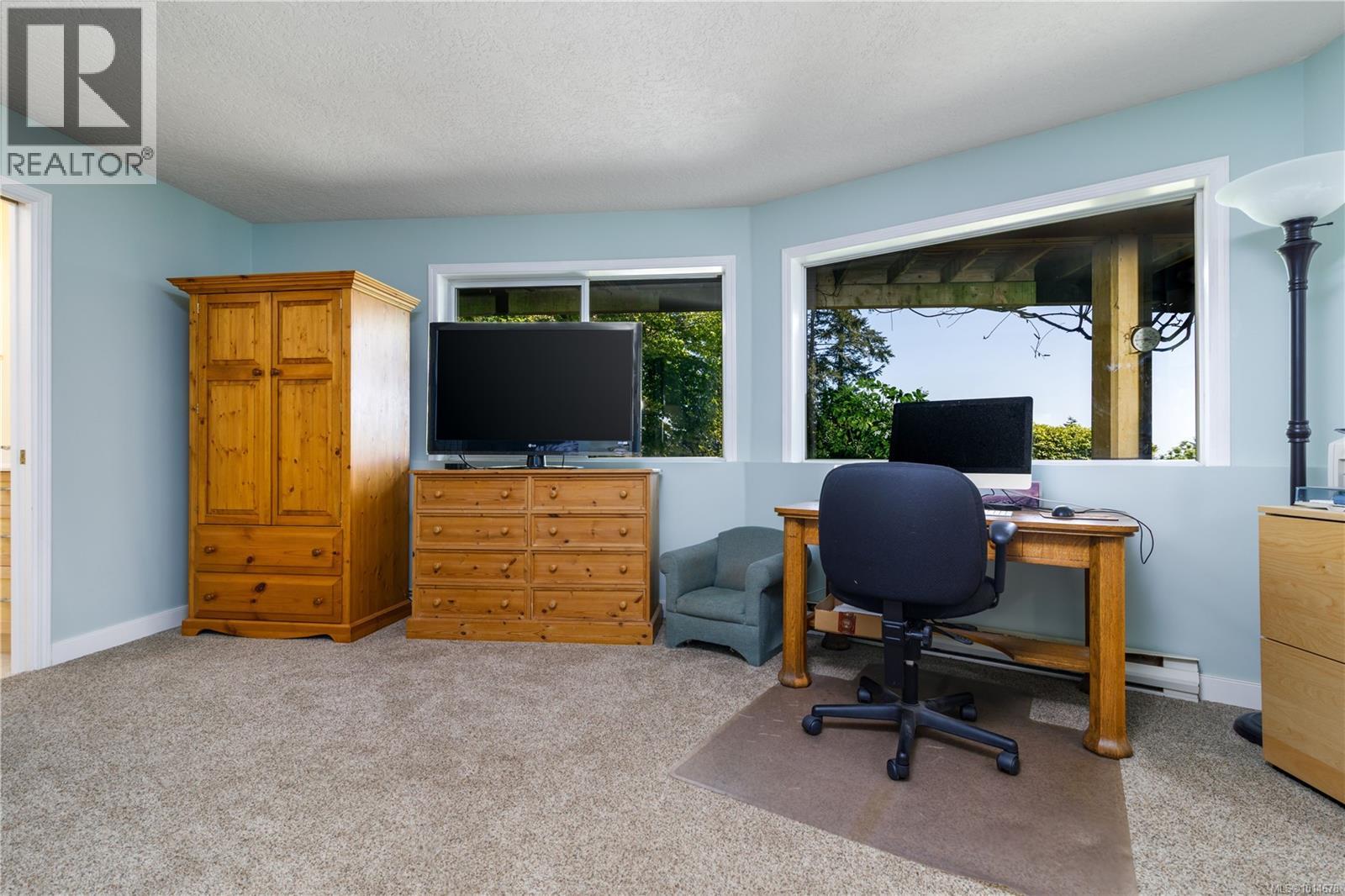 Property at 4910 Rocky Point Rd image 3