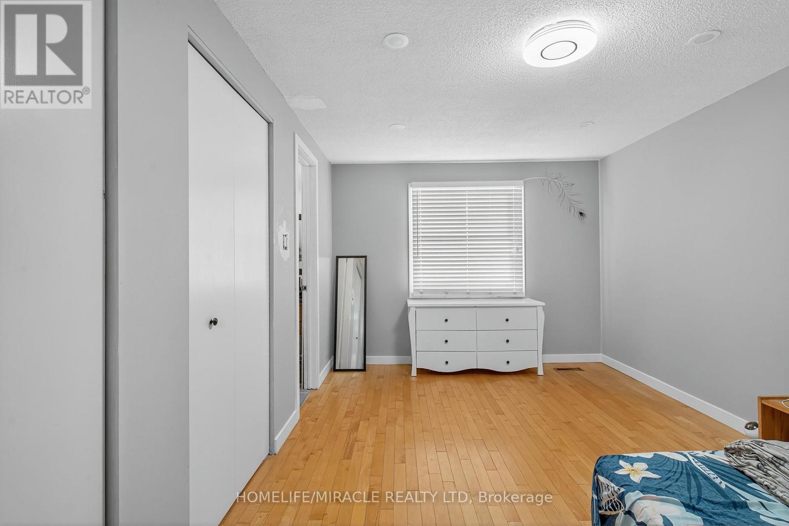28 - 1318 Highbury Avenue N, London East, Ontario  N5Y 5E5 - Photo 16 - X12420879